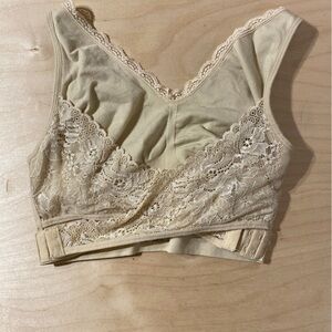 Cara Mia Lace Trimmed Cream Bralette Large (OM)